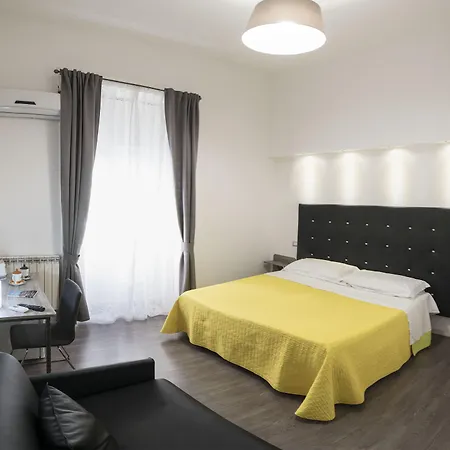 Solimena Couette-café Naples